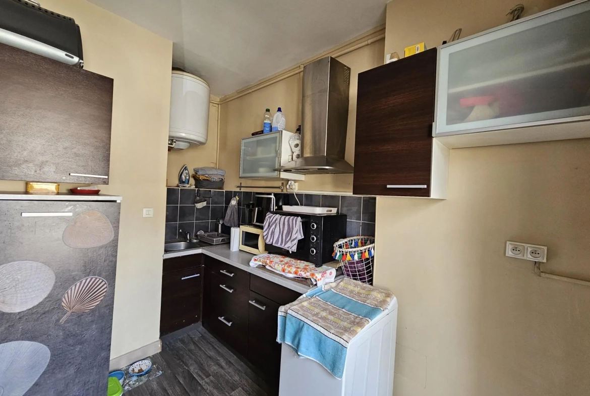 Appartement T1 bis vendu loué à Voiron, idéal investissement 