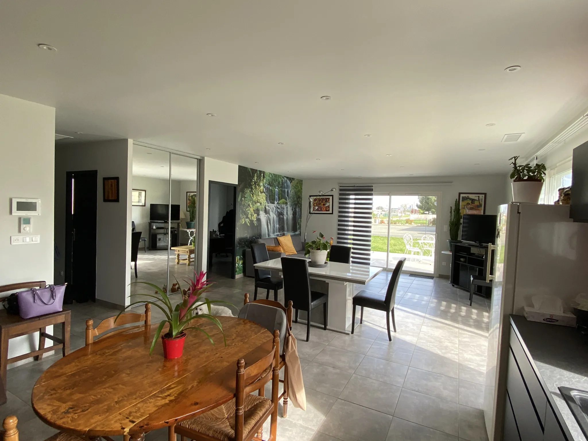 Belle maison contemporaine neuve avec piscine à Beaupuy 