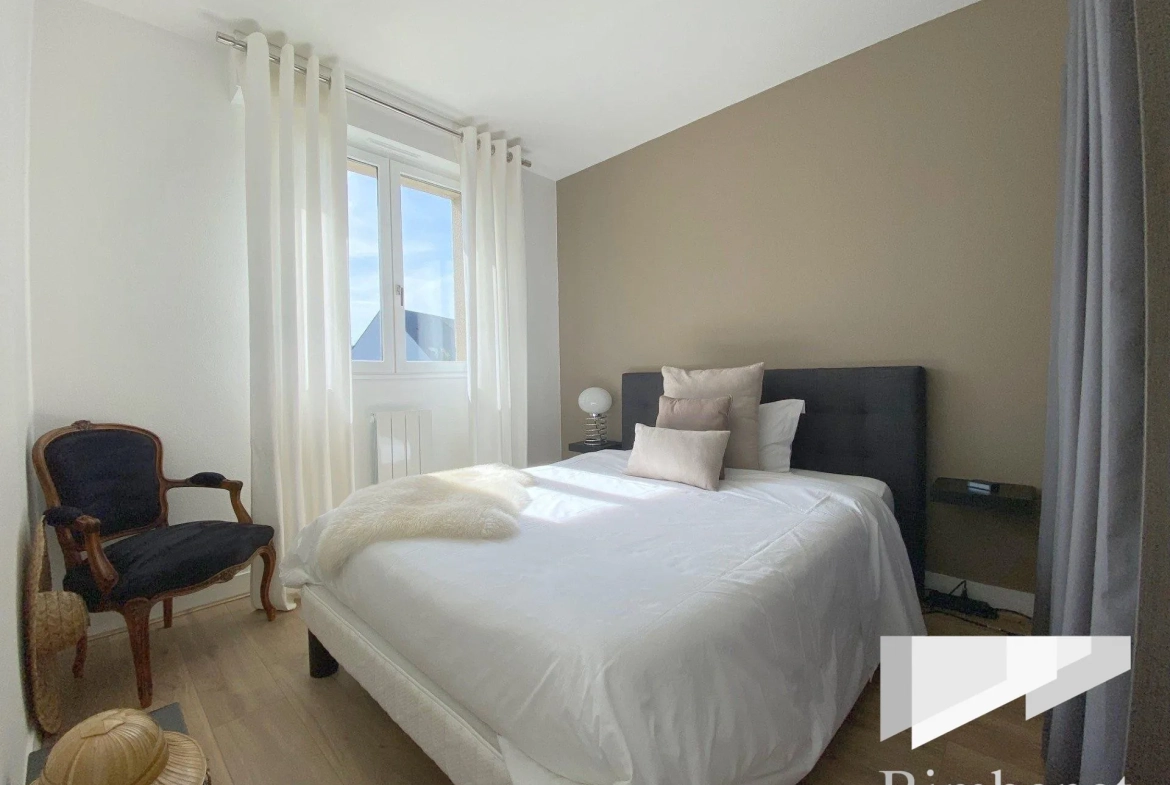 Appartement T2 lumineux de 33,55 m² avec garage et cave à Orléans 