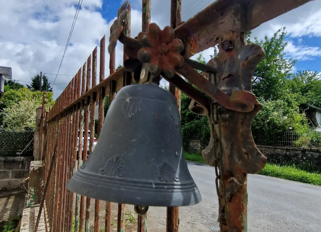 Maison individuelle à Lubersac avec jardin, terrasse et dépendance 