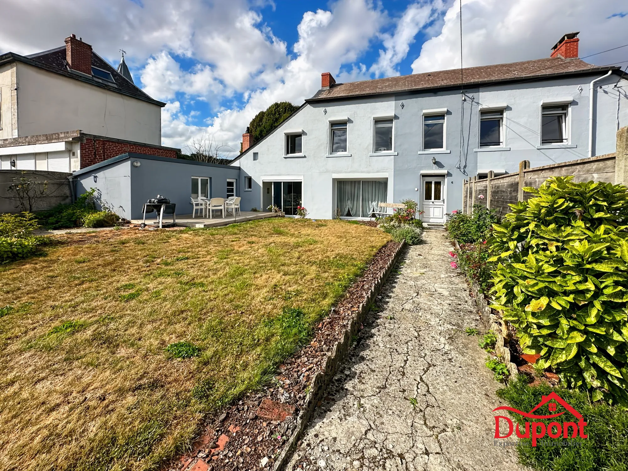 Lot de deux maisons avec jardins plein sud à Maubeuge – Investissement ou résidence familiale 