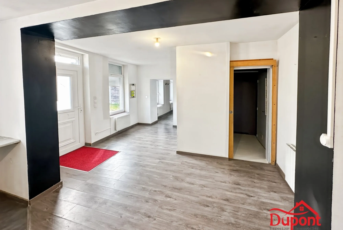 Lot de deux maisons avec jardins plein sud à Maubeuge – Investissement ou résidence familiale 