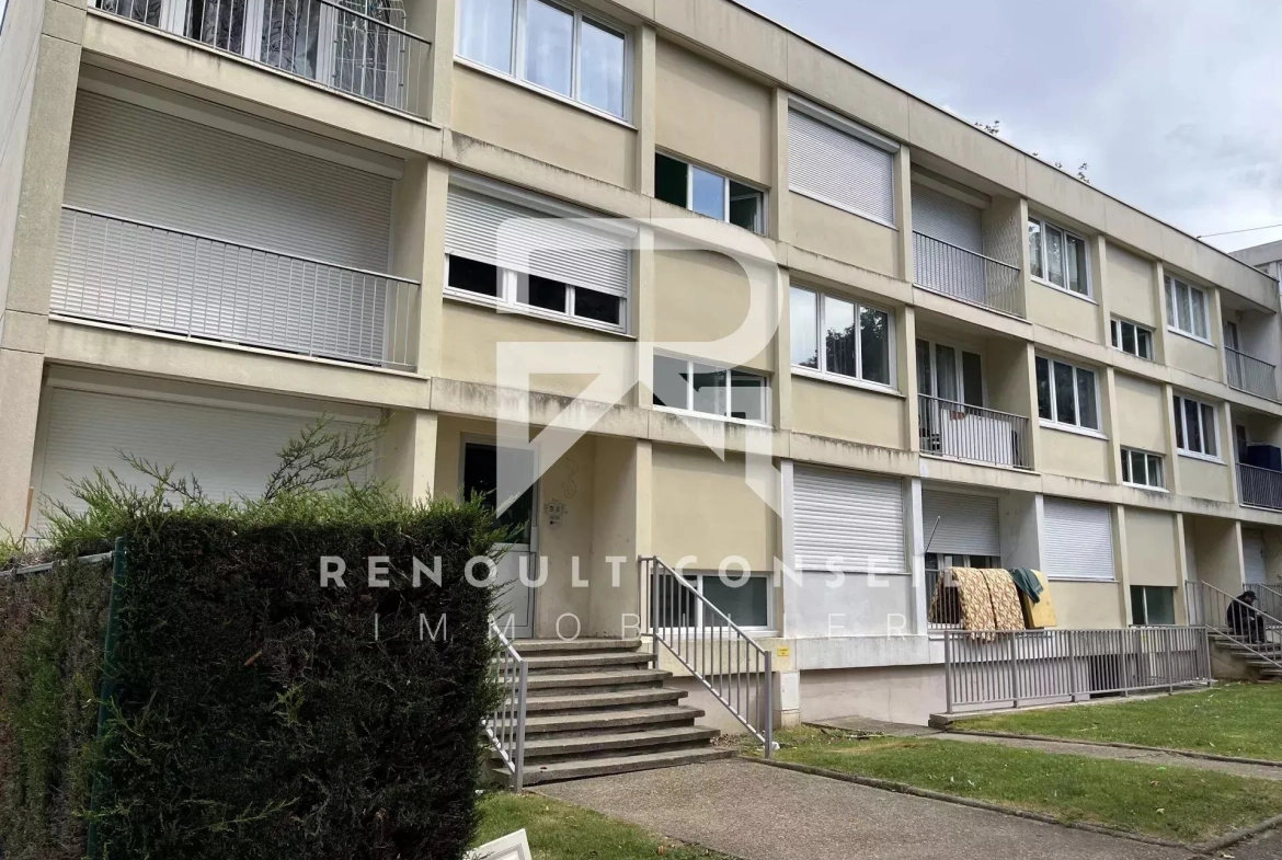 Appartement 2 pièces à vendre à Saint-Étienne-du-Rouvray, proche facultés 