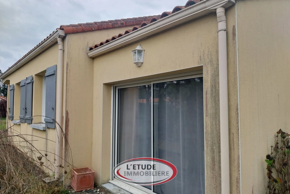 Maison 4 chambres avec terrasse et terrain à Machecoul-Saint-Même 