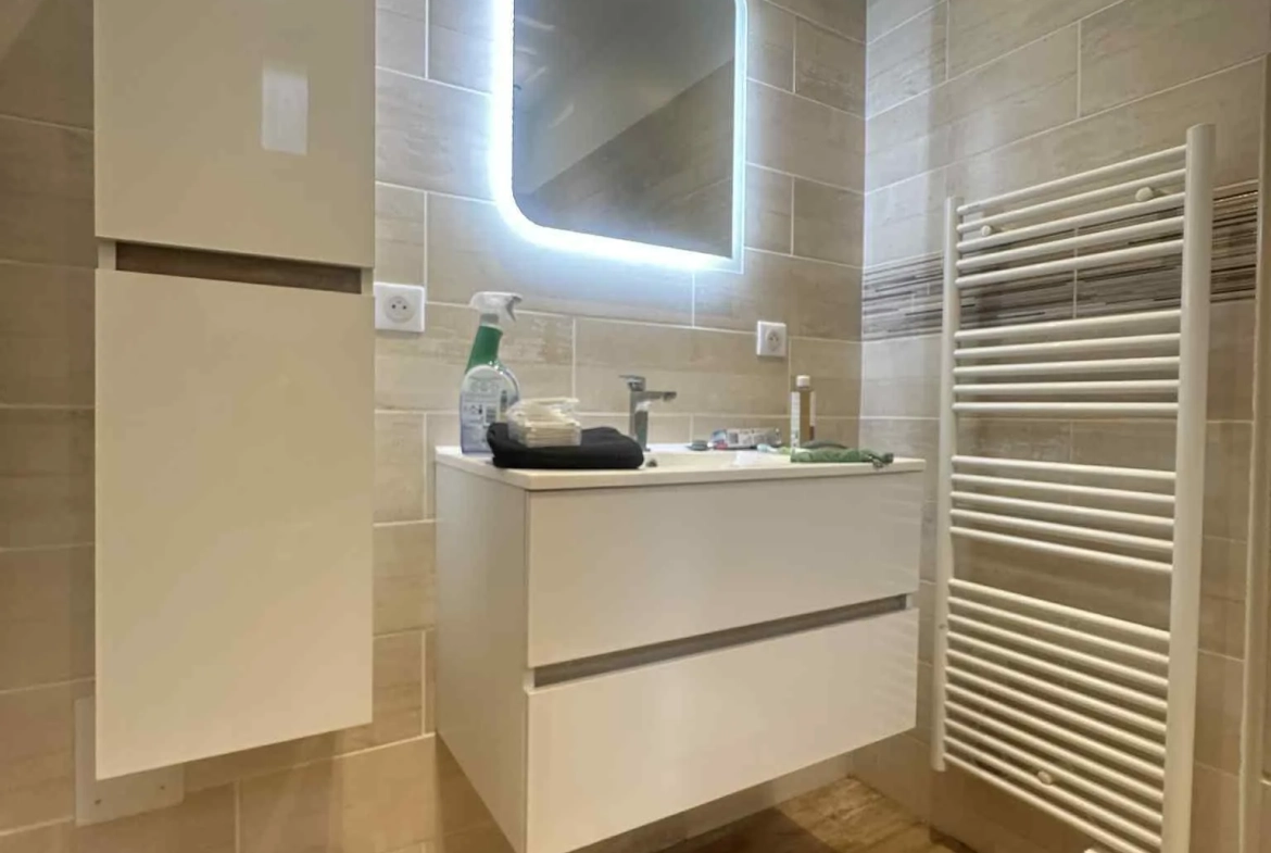 Appartement de 52 m² à vendre à Laon avec cour privative et cave 