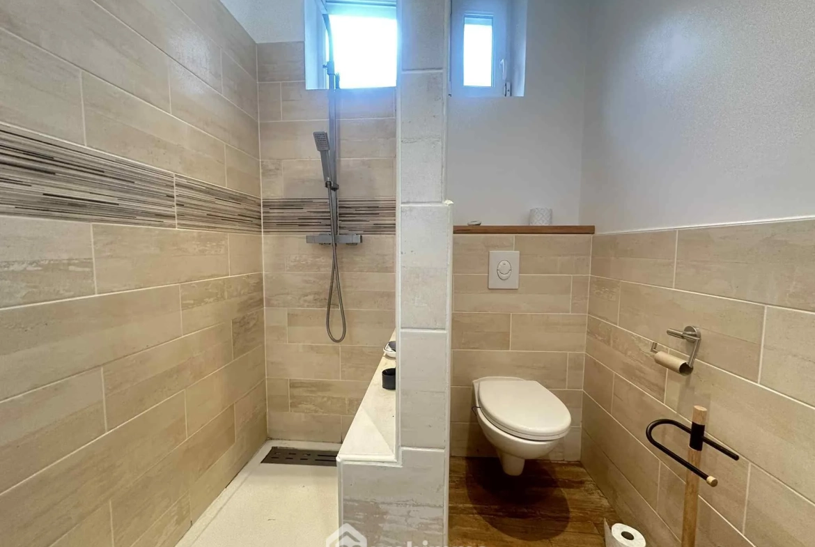 Appartement de 52 m² à vendre à Laon avec cour privative et cave 