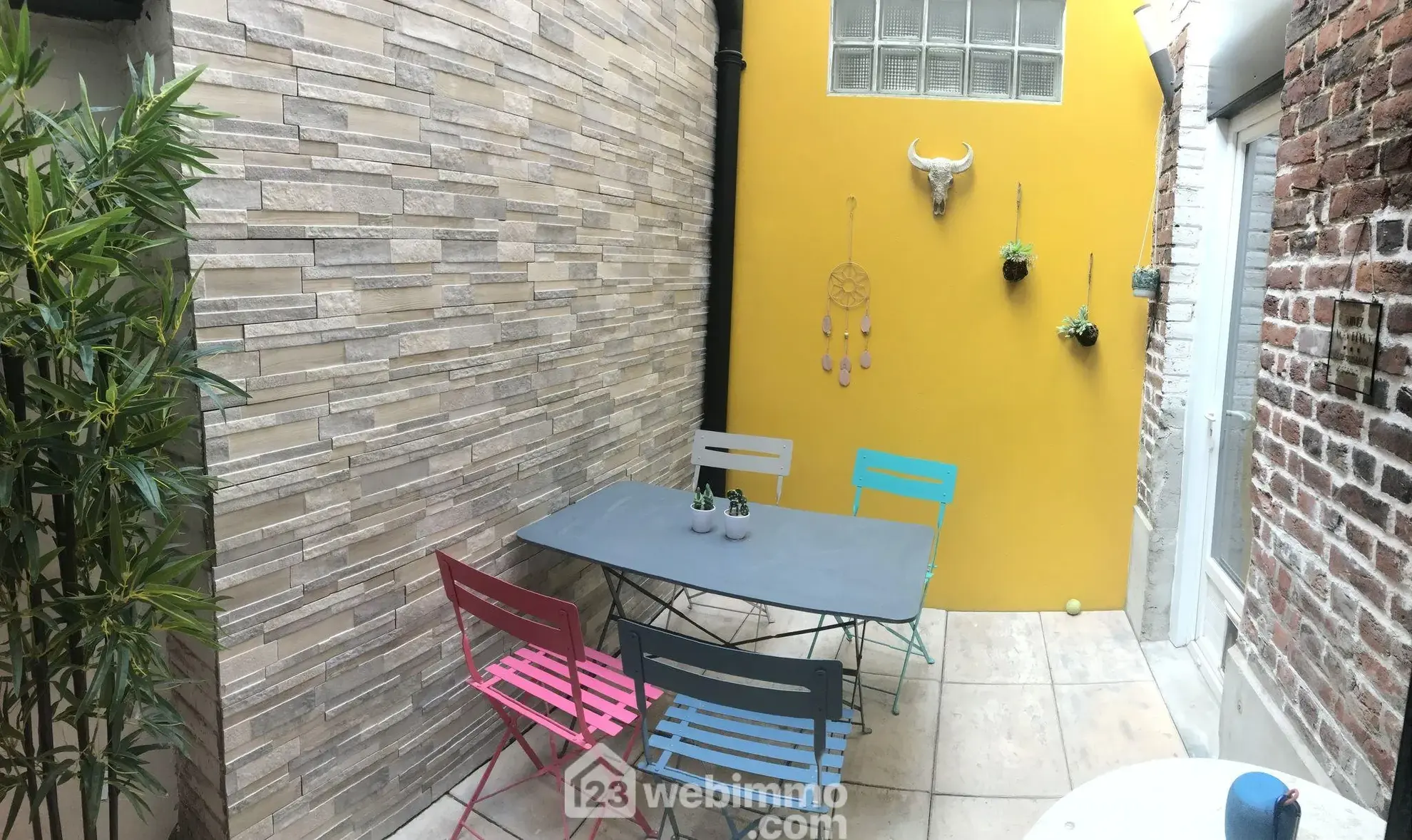 Appartement de 52 m² à vendre à Laon avec cour privative et cave 