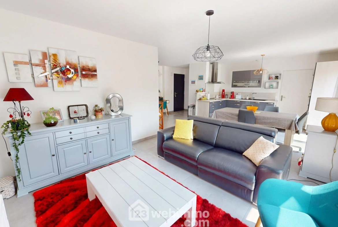 Belle maison récente de 81 m² à Longeville-sur-Mer avec jardin et garage 