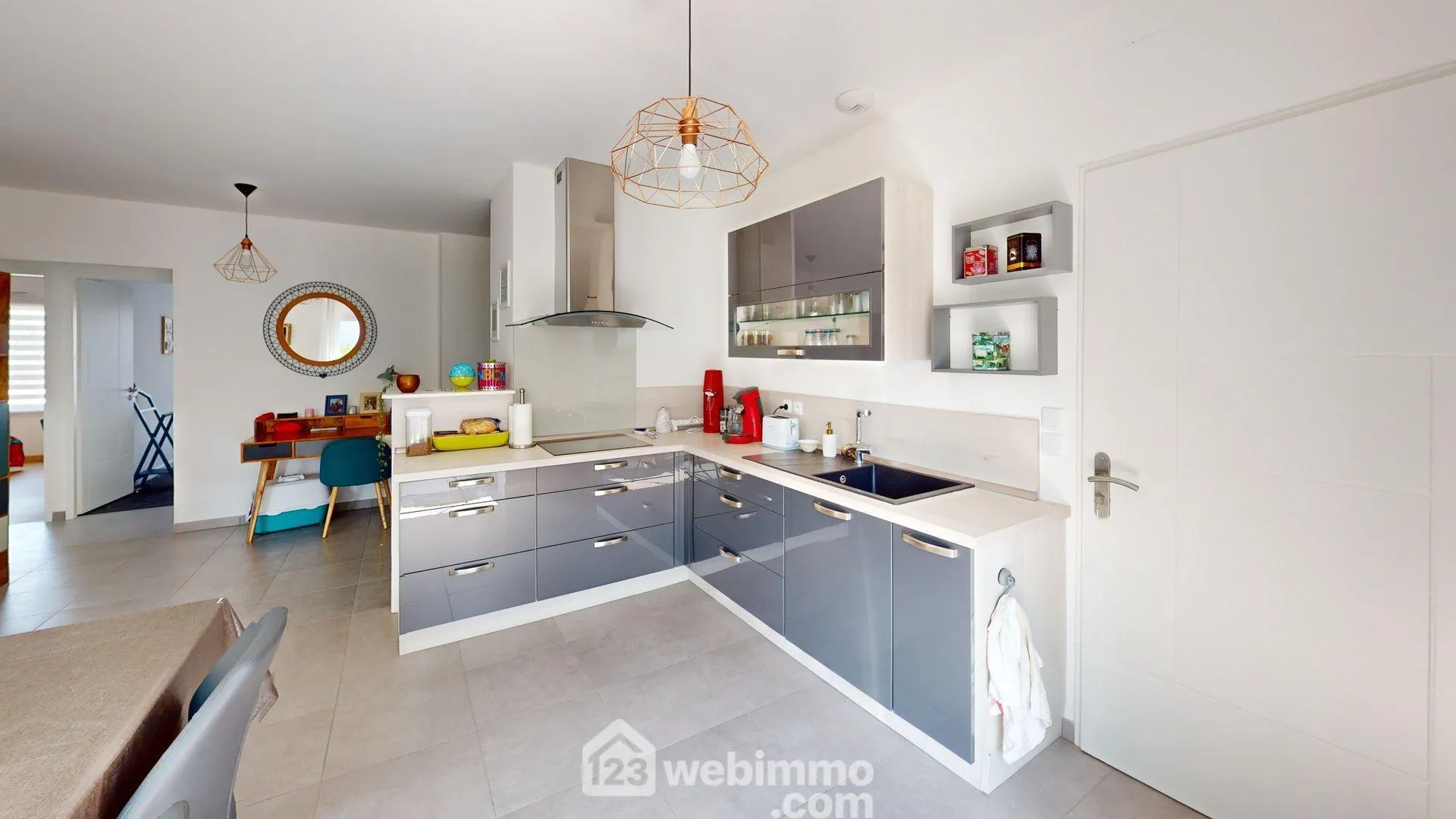 Belle maison récente de 81 m² à Longeville-sur-Mer avec jardin et garage 