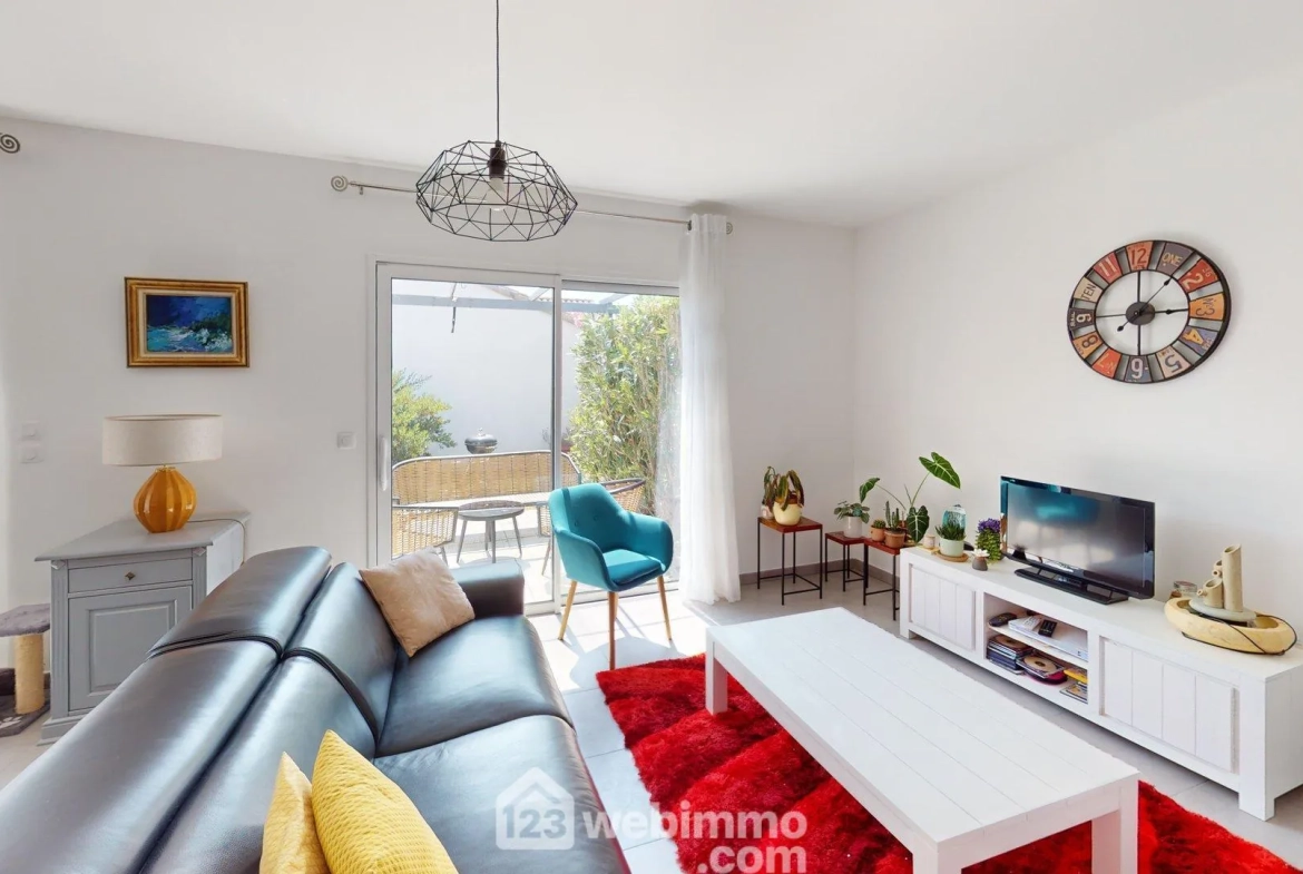 Belle maison récente de 81 m² à Longeville-sur-Mer avec jardin et garage 