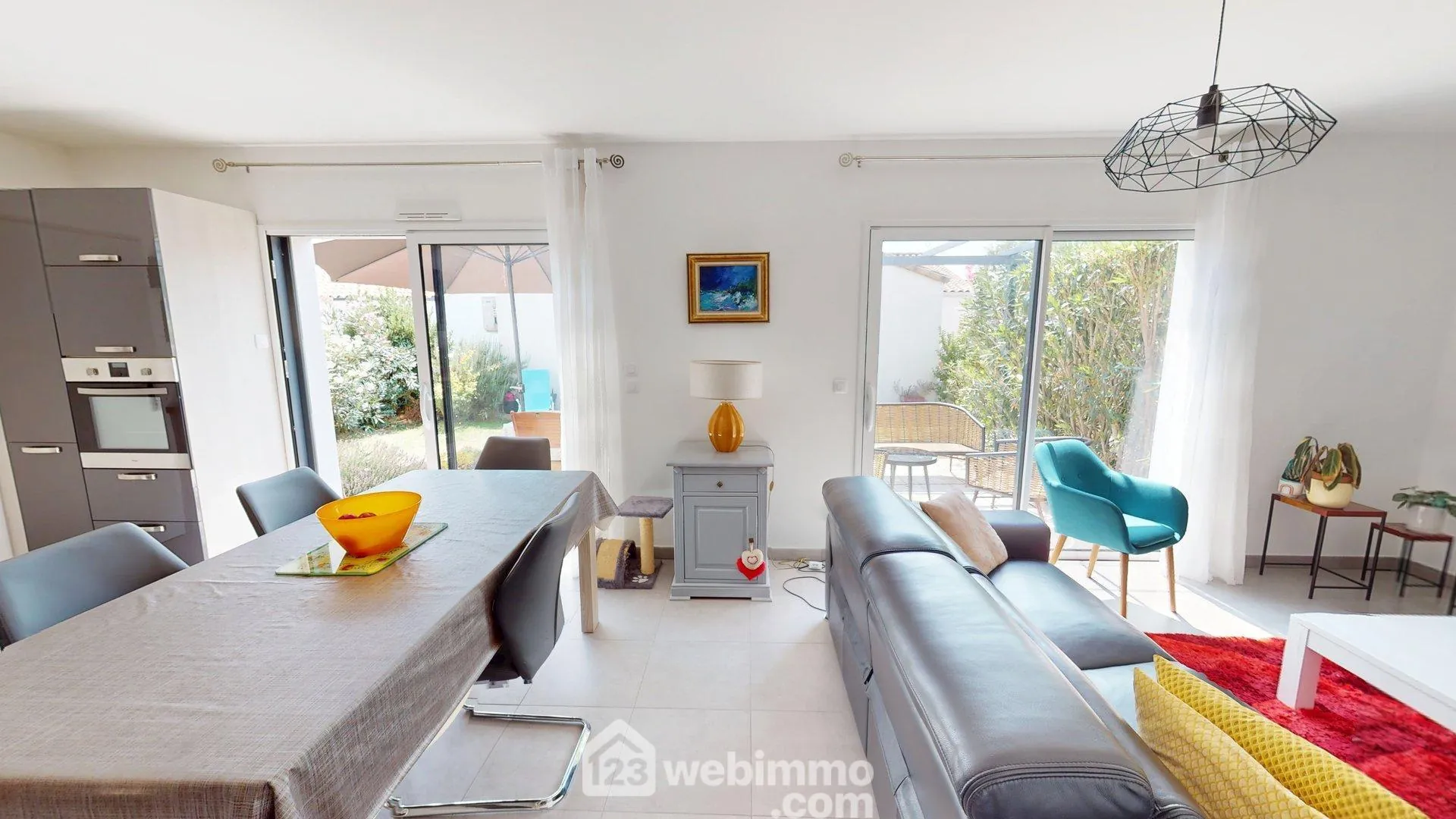 Belle maison récente de 81 m² à Longeville-sur-Mer avec jardin et garage 