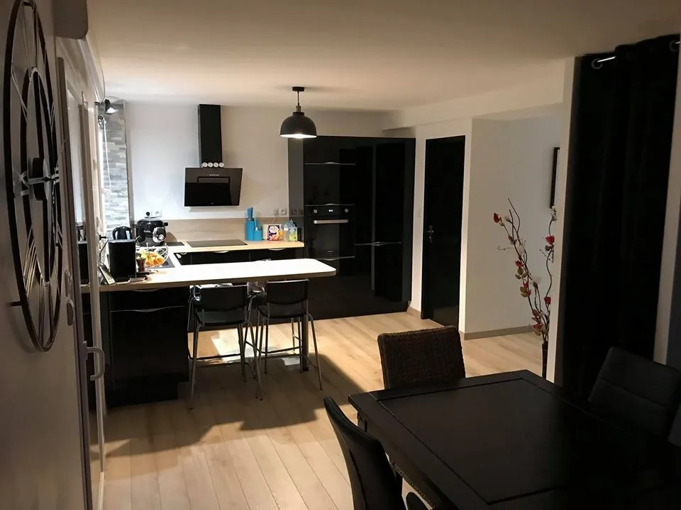 Maison neuve écologique à Allery – 106 m², 3 chambres, terrain 975 m² 