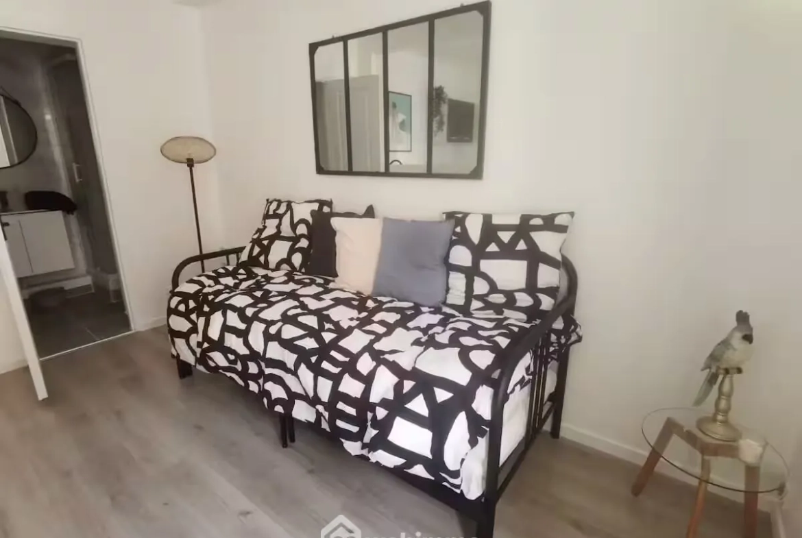 Studio meublé de 17 m² à vendre à Reims, emplacement privilégié 
