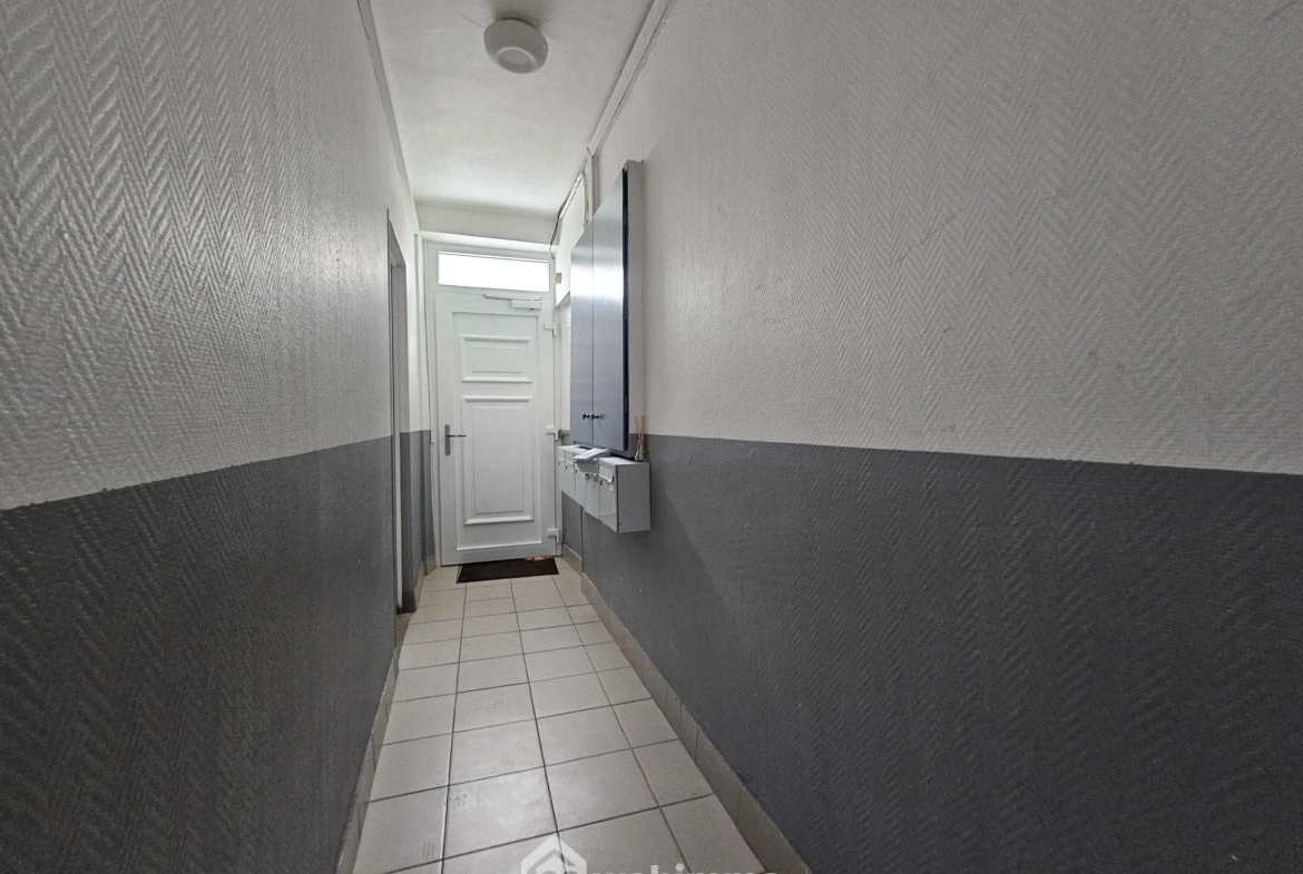 Studio meublé de 17 m² à vendre à Reims, emplacement privilégié 