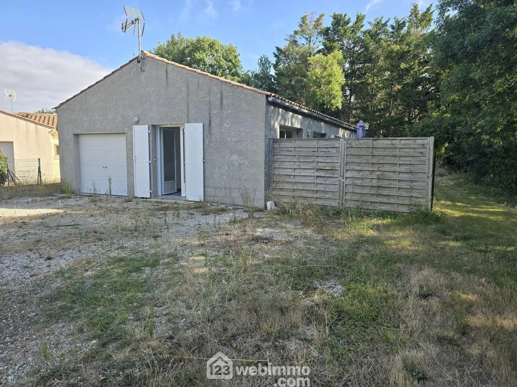 Belle maison de plain-pied avec jardin et garage à Saint-Vincent-sur-Jard 