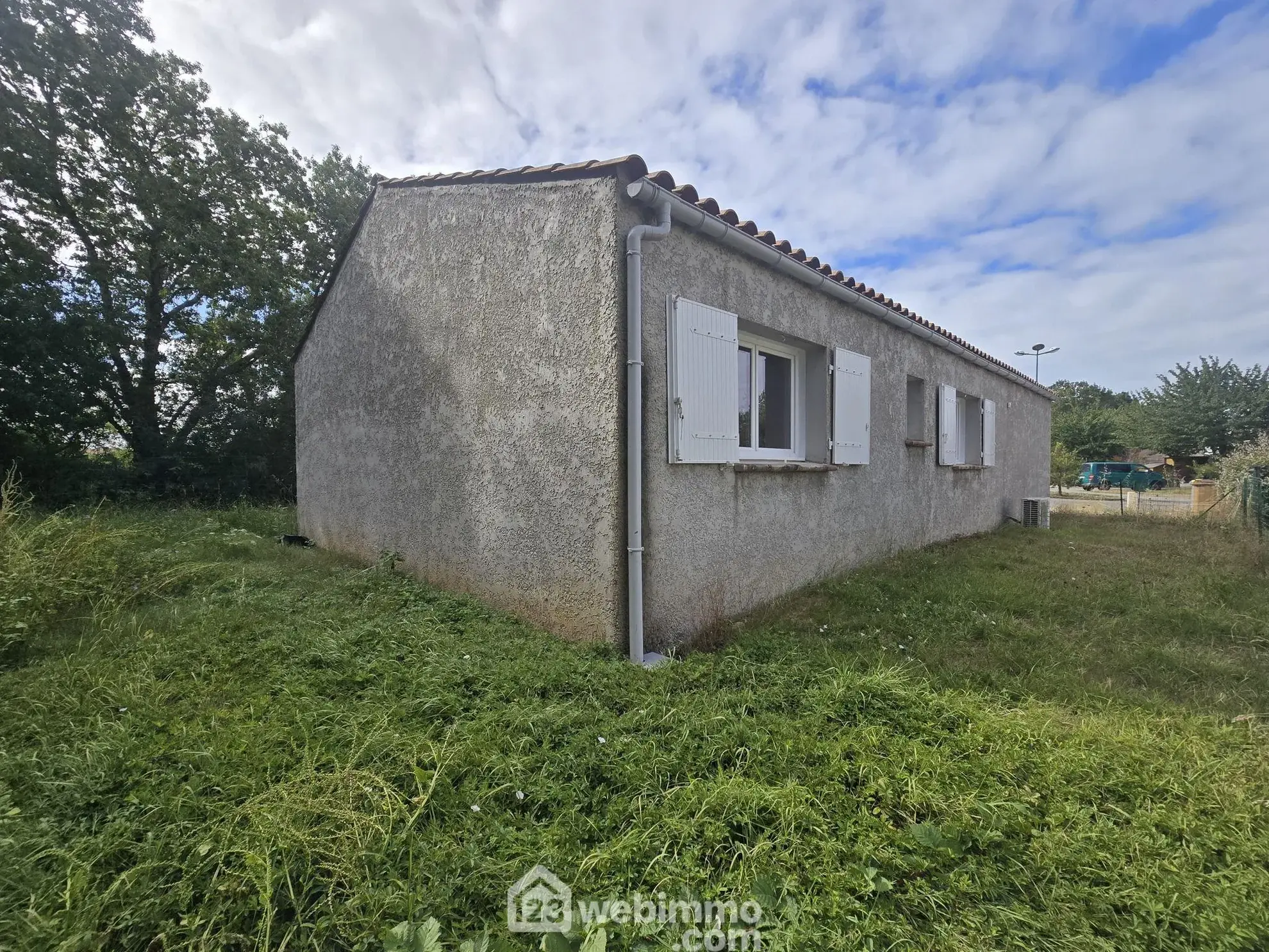 Belle maison de plain-pied avec jardin et garage à Saint-Vincent-sur-Jard 