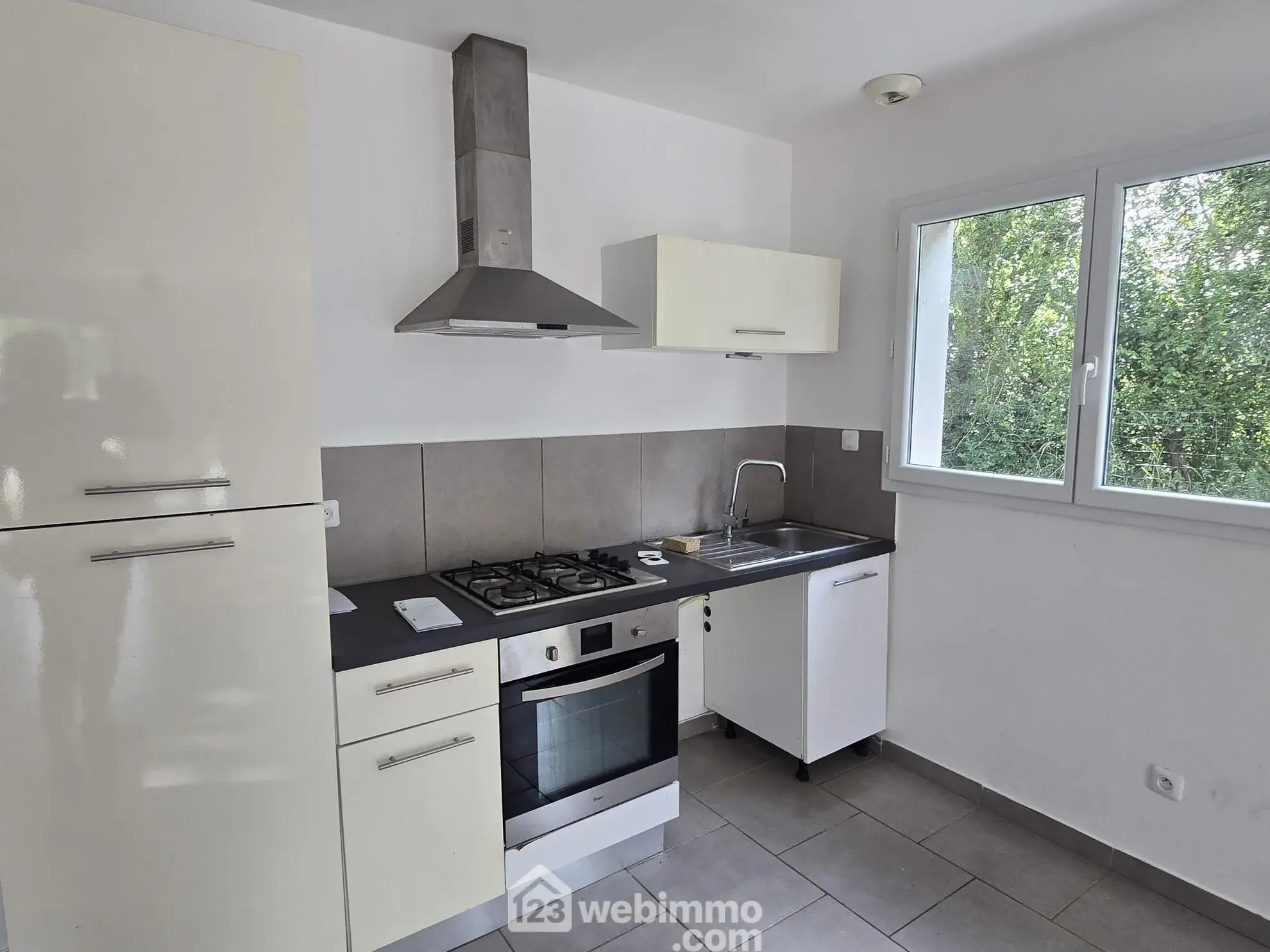 Belle maison de plain-pied avec jardin et garage à Saint-Vincent-sur-Jard 