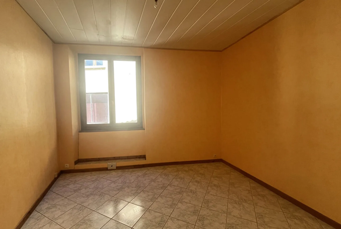Maison de village à Ribeyret de 65 m² à vendre 