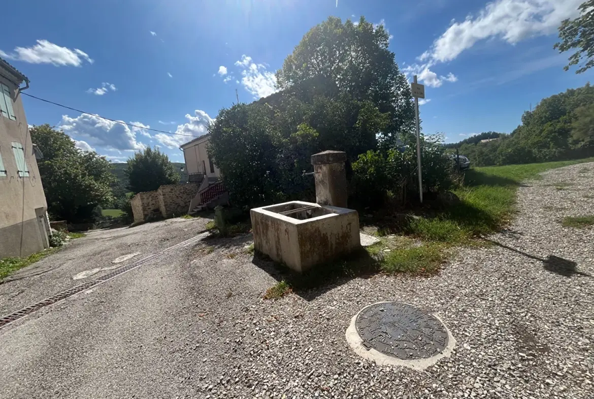 Maison de village à Ribeyret de 65 m² à vendre 