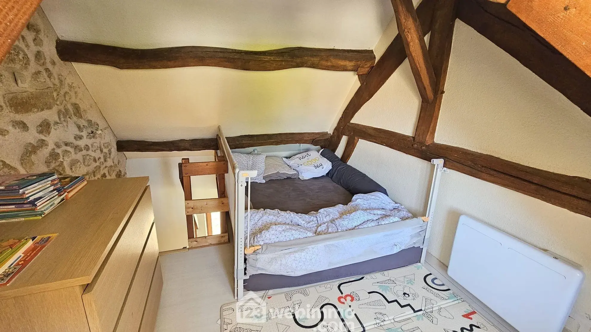 Maison en pierre de 55m² à Moigny-sur-Ecole, 2 chambres, confort moderne 