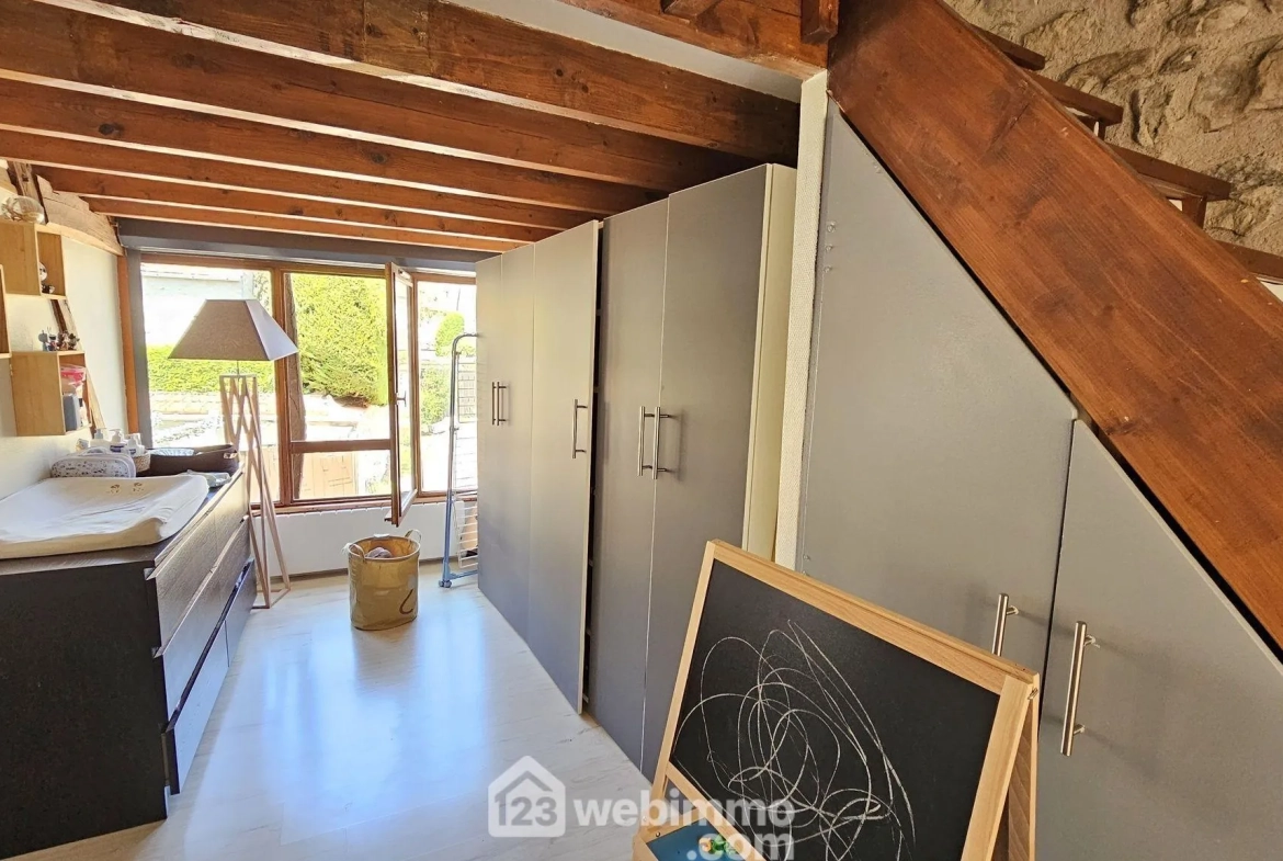 Maison en pierre de 55 m² à Moigny-sur-École avec jardin et confort moderne 