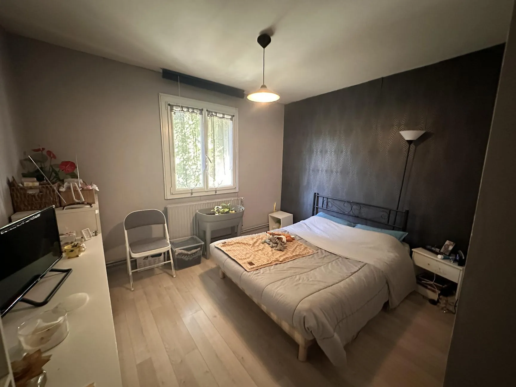 Maison à vendre à Cenac – 4 chambres, jardin et garage, secteur recherché 