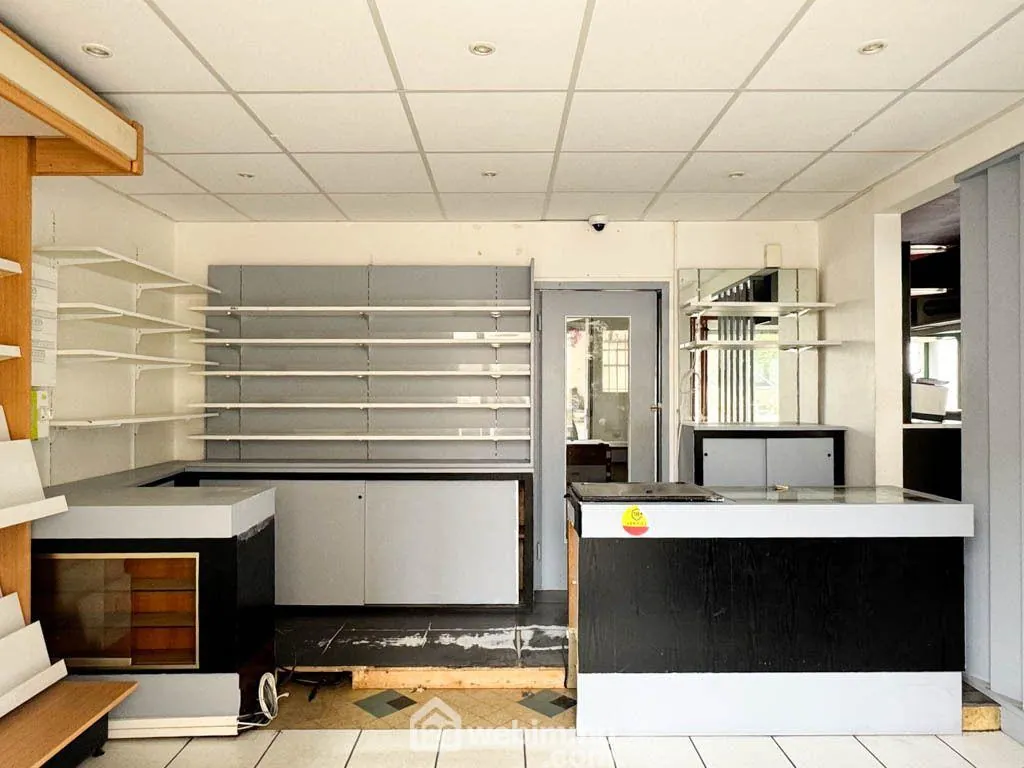 Local commercial de 110 m² à La Romagne, potentiel de transformation 