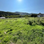 Terrain constructible à La Batie Neuve de 695 m² situé dans un secteur calme