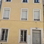 Bel appartement rénové de 64 m² à Cogolin, centre-ville, idéal investissement ou résidence secondaire
