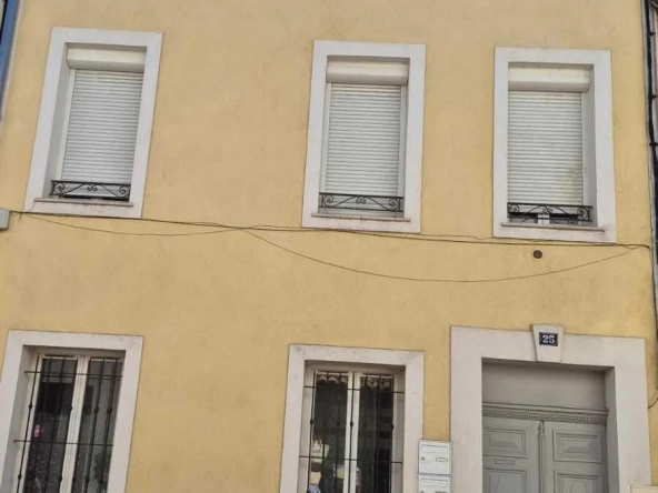 Bel appartement rénové de 64 m² à Cogolin, centre-ville, idéal investissement ou résidence secondaire