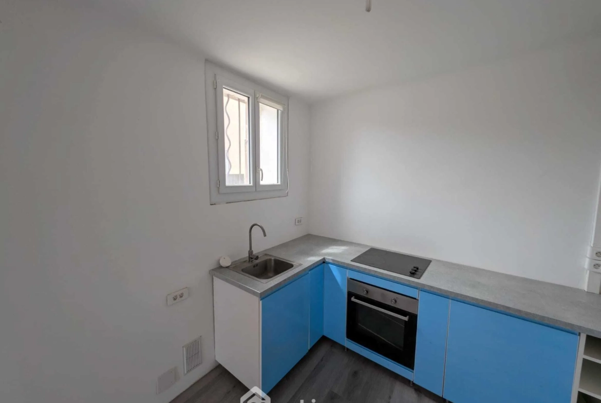 Bel appartement rénové de 64 m² à Cogolin, centre-ville, idéal investissement ou résidence secondaire 