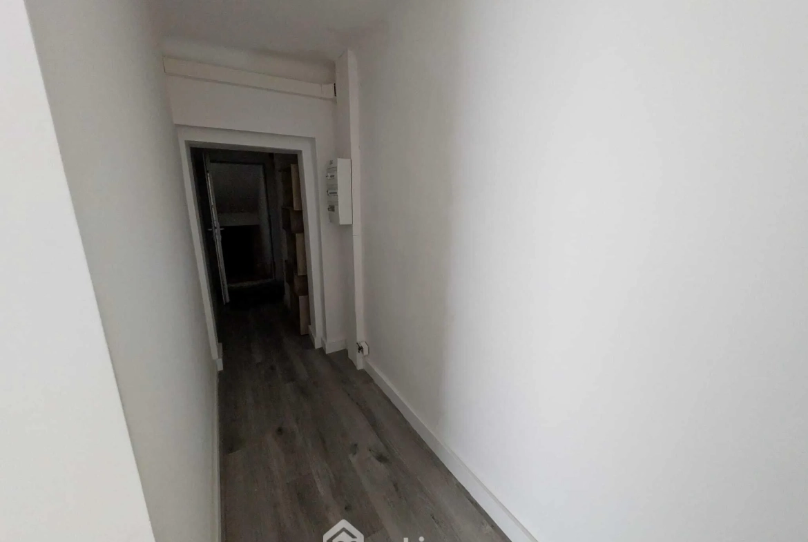 Bel appartement rénové de 64 m² à Cogolin, centre-ville, idéal investissement ou résidence secondaire 