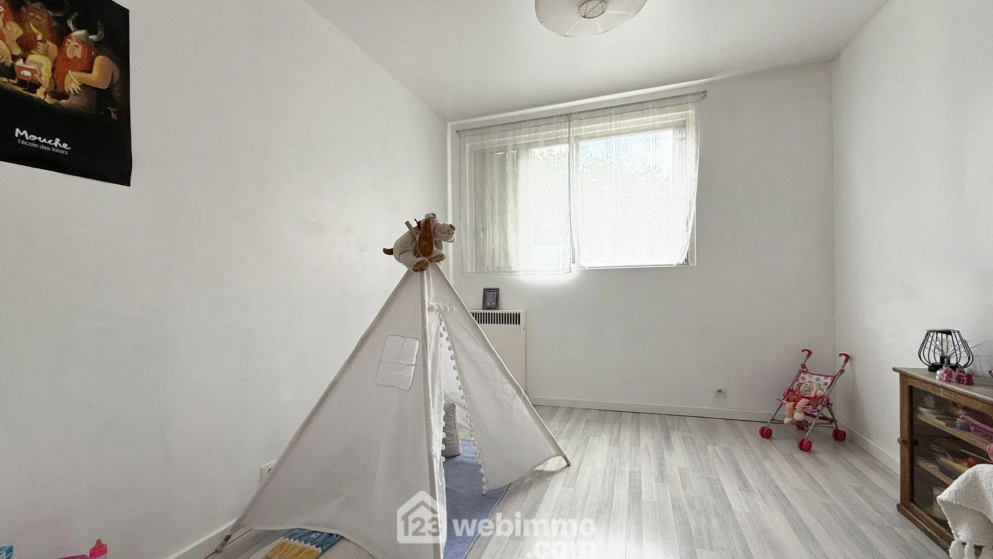 Bel appartement de 82m² à Sucy-en-Brie avec 3 chambres, calme et parking 