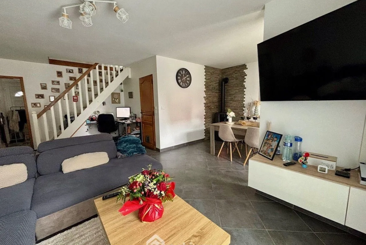 Maison familiale de 100m² à Bondoufle avec garage, proche commodités 
