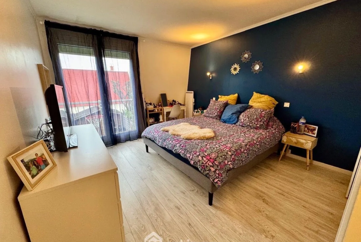 Maison familiale de 100m² à Bondoufle avec garage, proche commodités 