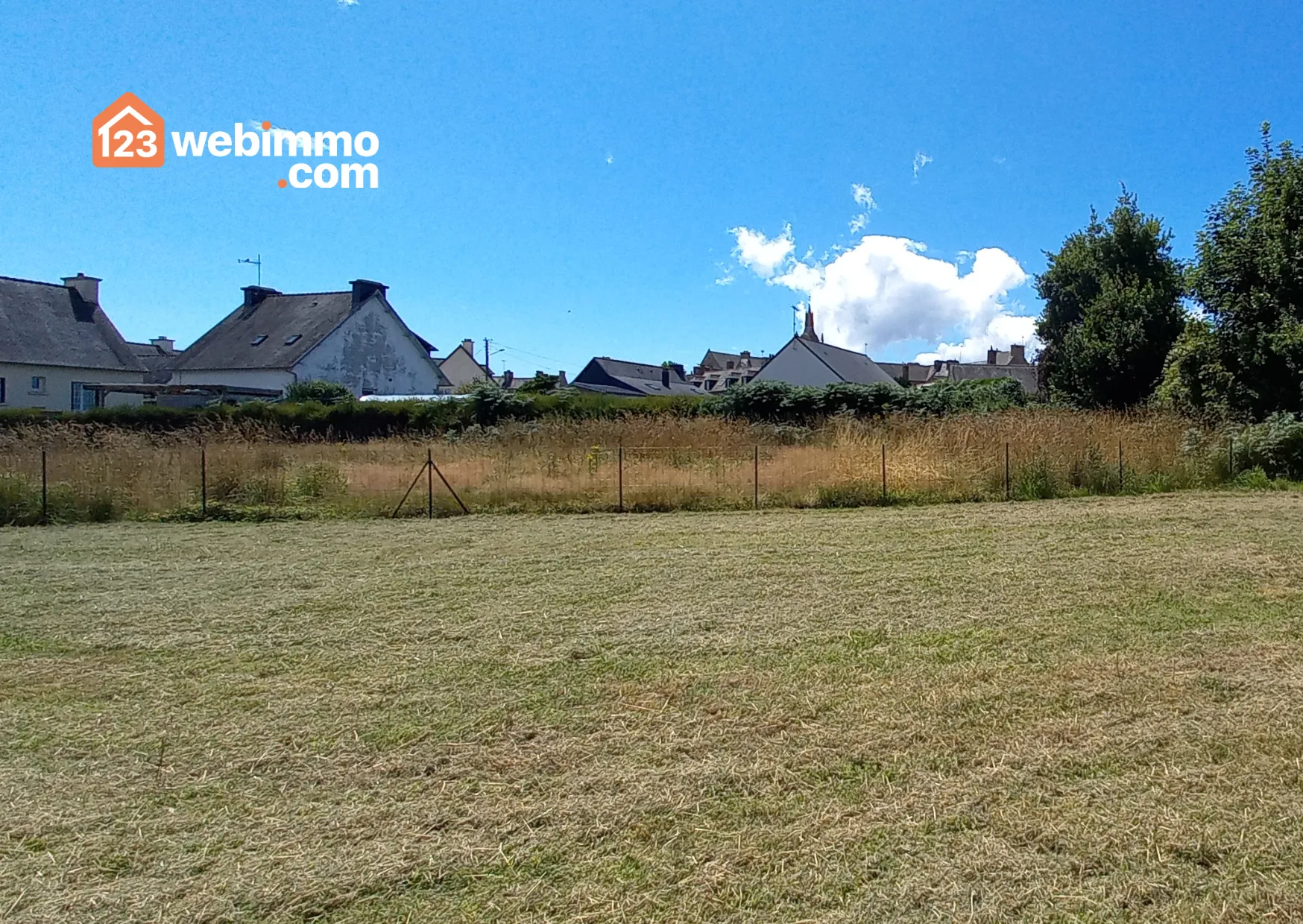 Terrain constructible de 699 m² à Plouaret – Opportunité rare 