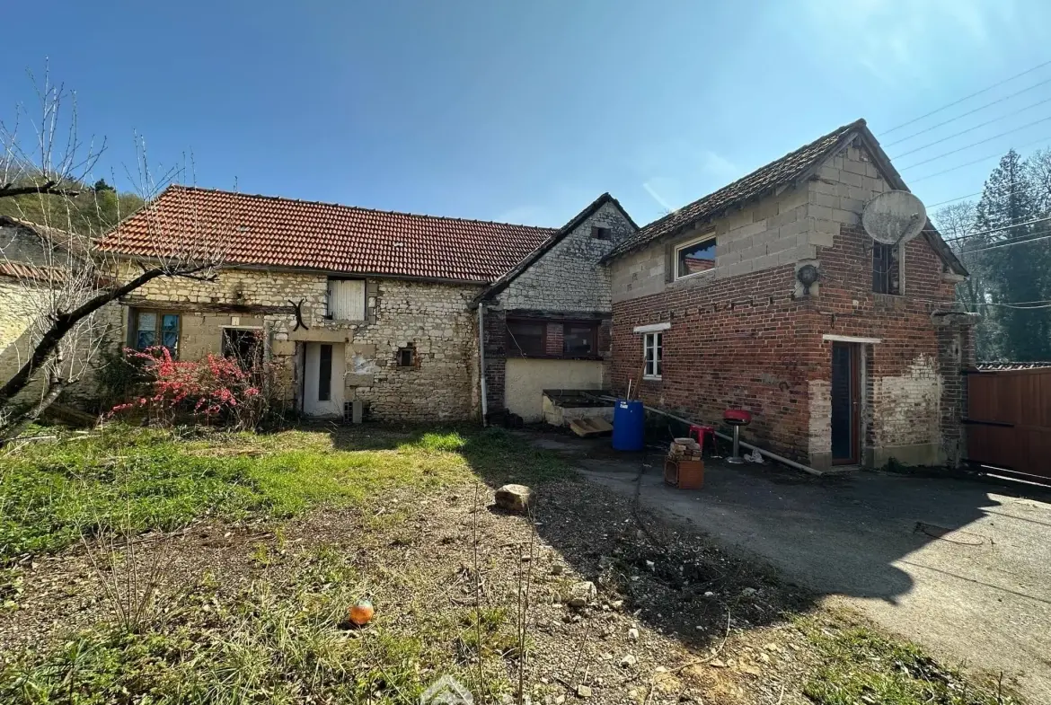 Maison rénovée de 77 m² avec dépendance à Montaigu (02820) à vendre 