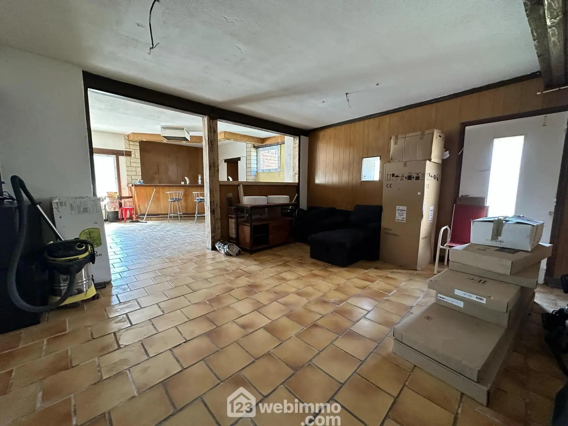 Maison rénovée de 77 m² avec dépendance à Montaigu (02820) à vendre 