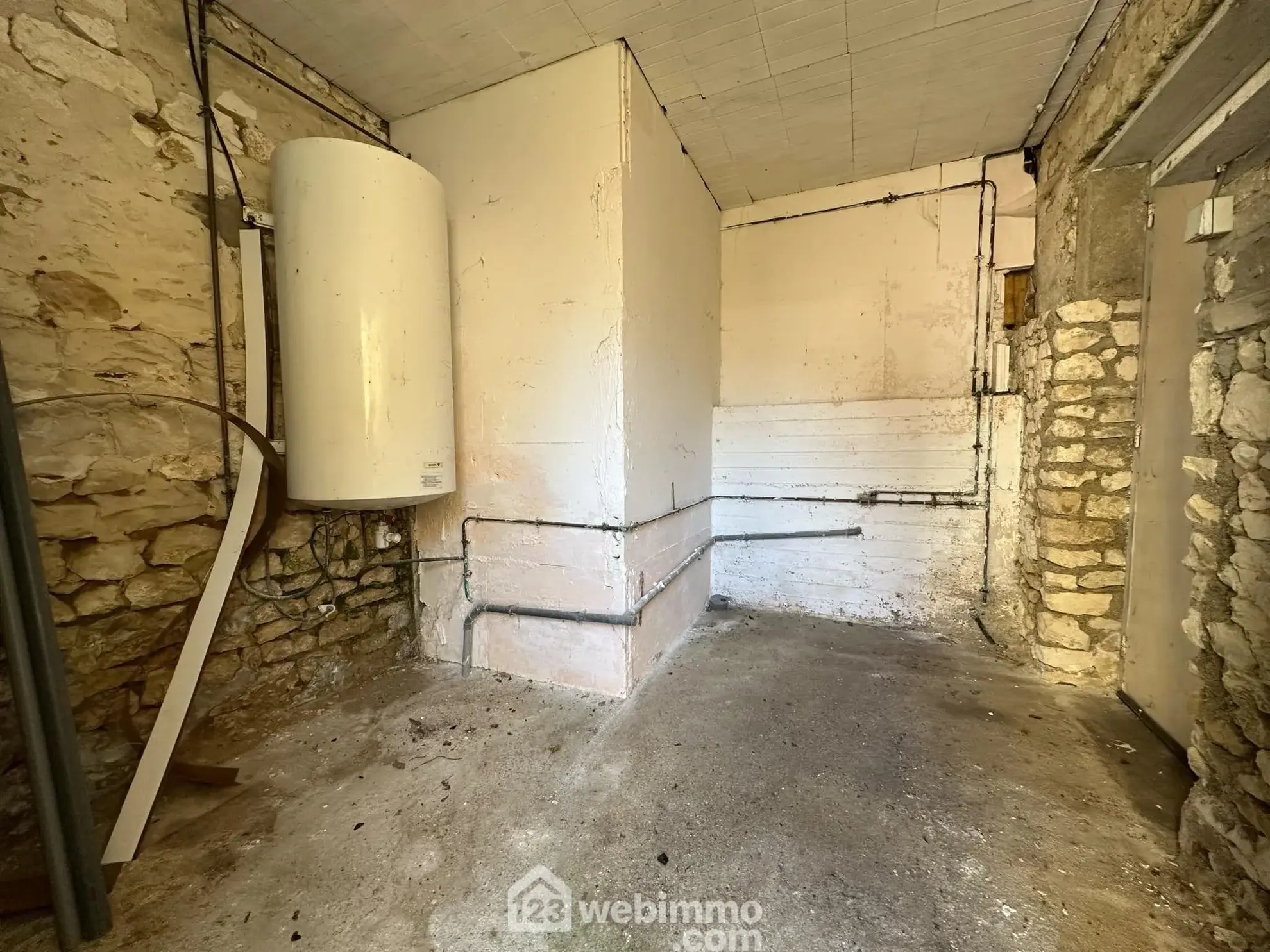 Maison rénovée de 77 m² avec dépendance à Montaigu (02820) à vendre 