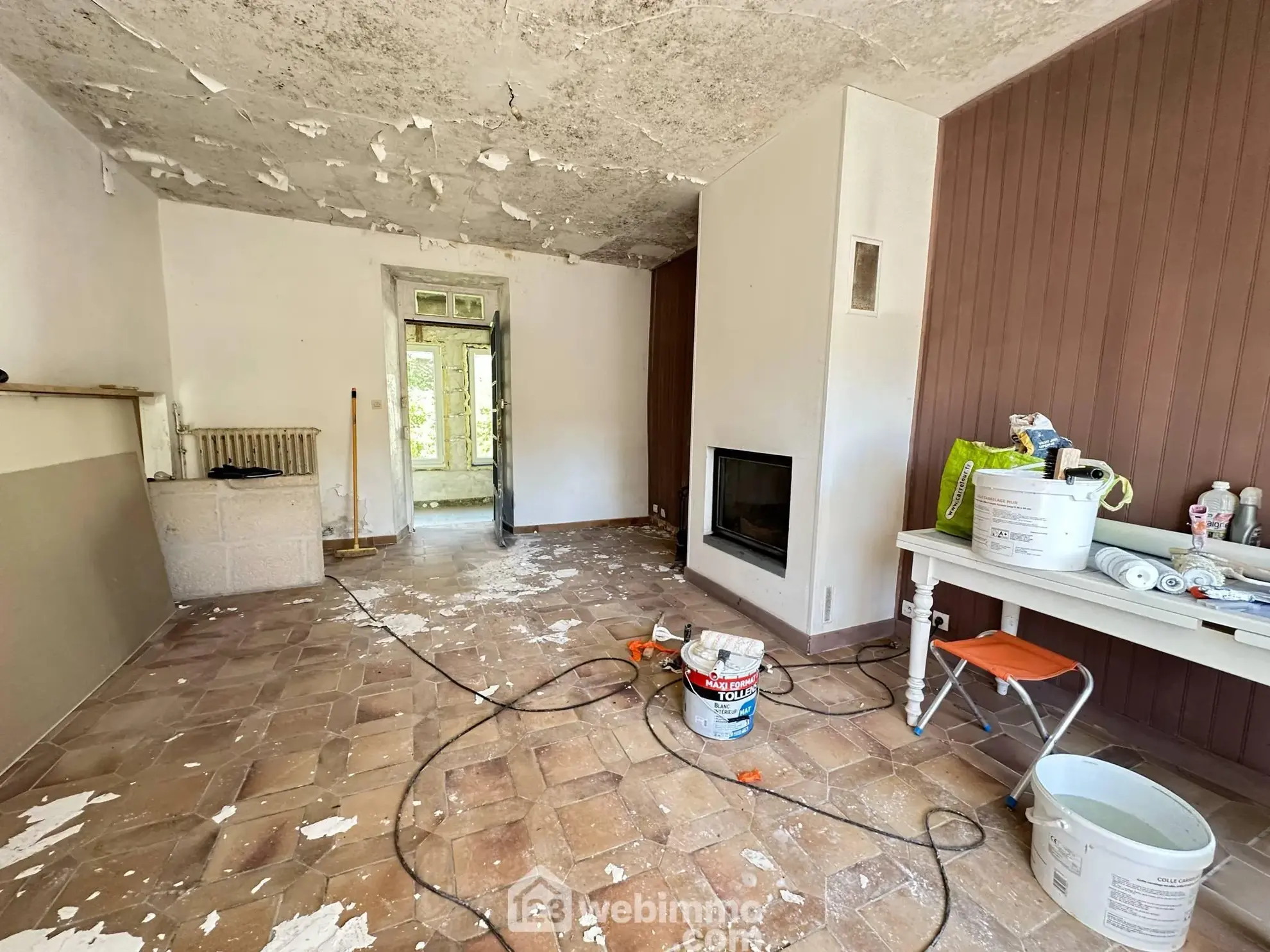 Ensemble immobilier avec maison et granges à Chéret - Potentiel exceptionnel 