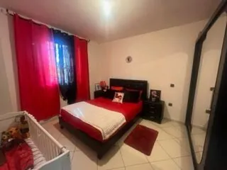 Maison en duplex de 125 m² à vendre à Remoulins – 8 pièces et location en cours 