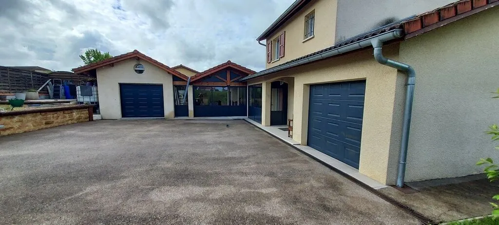 Belle maison récente de plain-pied à Malafretaz - 92 m², jardin et garages 