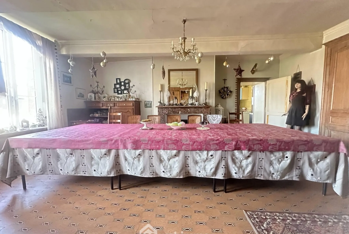 Belle propriété de plain-pied de 270m² à Montigny-sous-Marle 