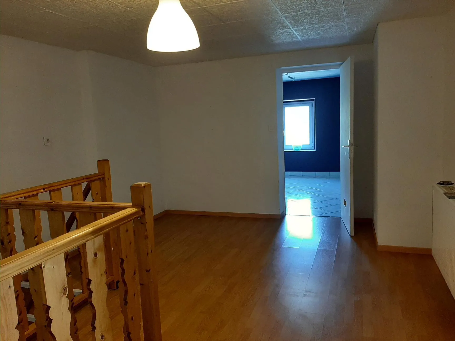 Immeuble de rapport à vendre à Lepanges-sur-Vologne avec grands appartements et local commercial 