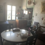 Maison à rénover à Beaucaire avec terrasse et dépendances - Prix 115 000 €