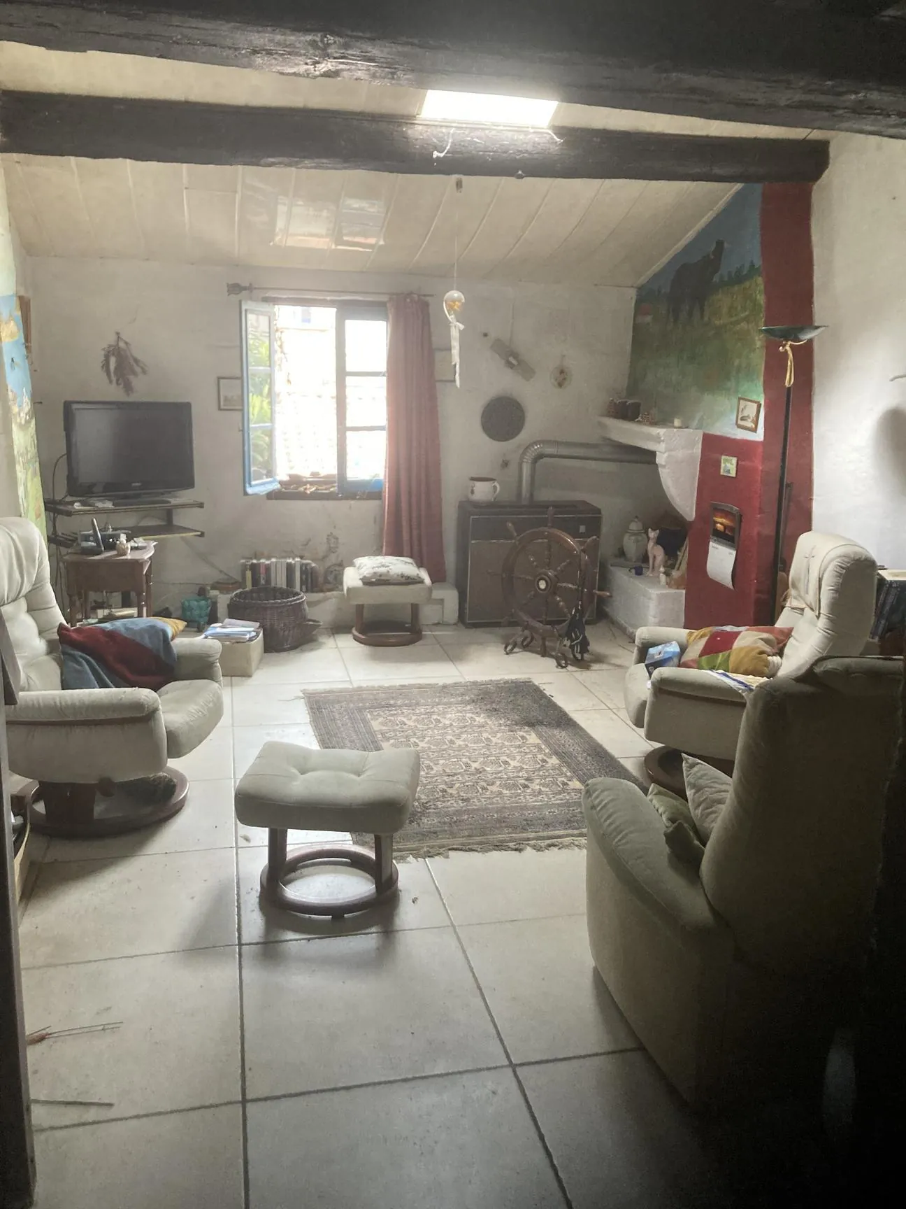 Maison à rénover à Beaucaire avec terrasse et dépendances - Prix 115 000 € 