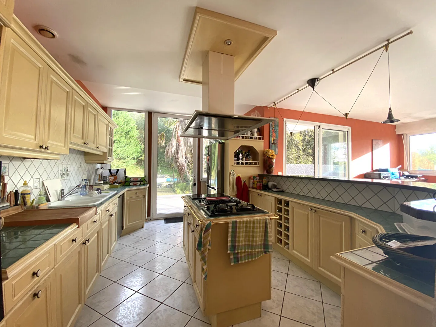 Vente villa de prestige à Bosdarros avec piscine et grand potentiel 