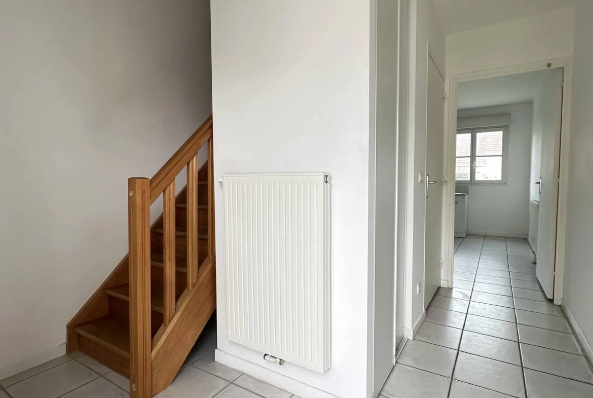 Charmante maison de 80 m² avec garage à Athies-sous-Laon 
