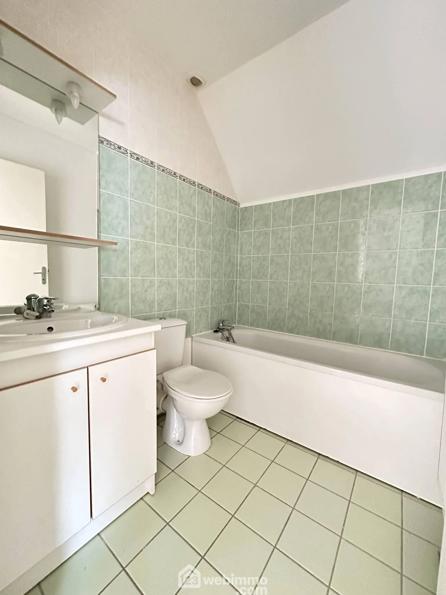 Charmante maison de 80 m² avec garage à Athies-sous-Laon 