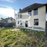 Maison de 103 m² à La Neuville Chant d’Oisel, 5 pièces, jardin clos, sans travaux